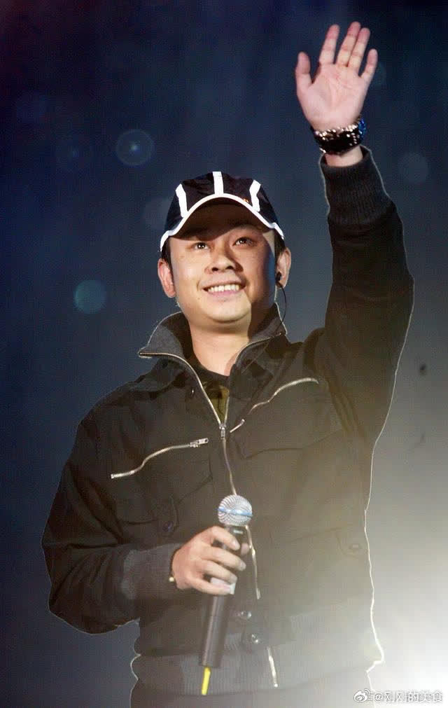 刀郎上海演唱会40岁以上观众过半