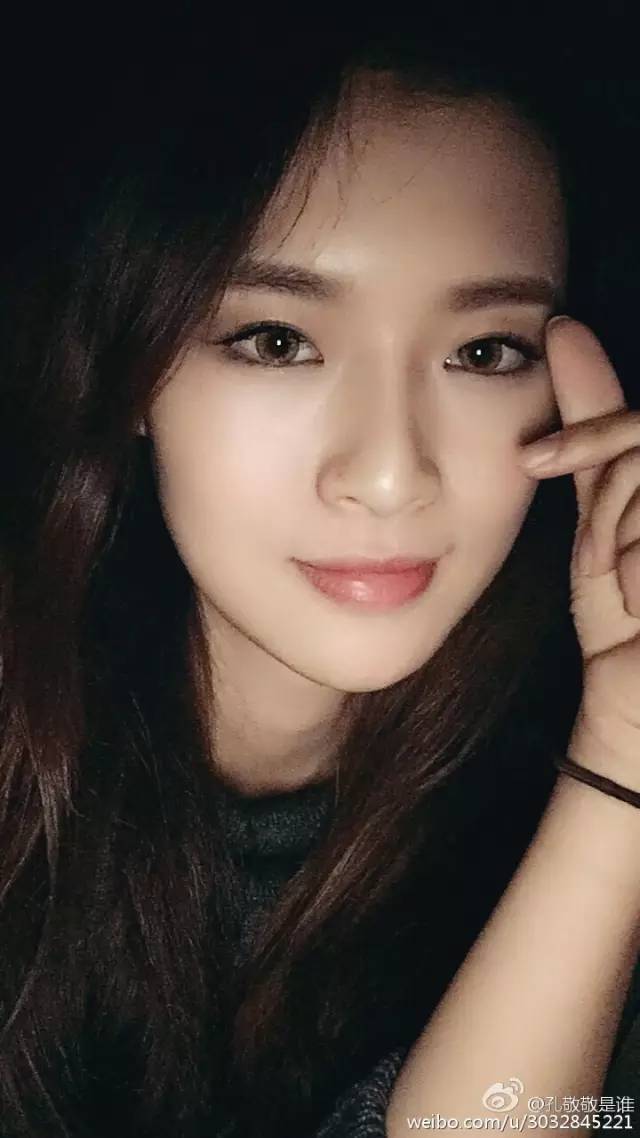 95后姑娘介绍中国非遗满脸骄傲