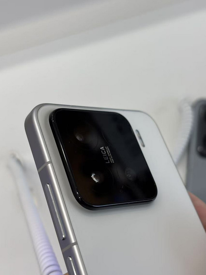 曝小米16Pro将用上3D打印中框