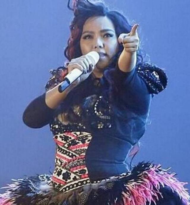 张惠妹被调侃胖成石矶娘娘
