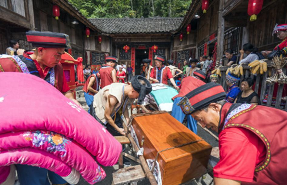 小区住房被当骨灰房？不实