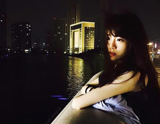 女生瞒着家人半年打赏主播近200万