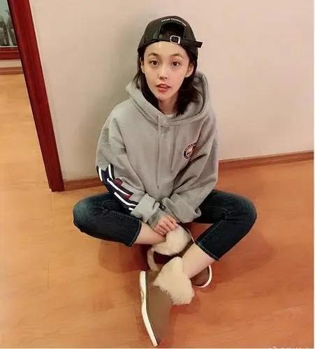 35岁的张佳宁开始演妈妈了
