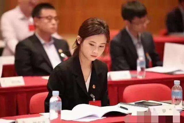 四川一银行员工实名举报原董事长