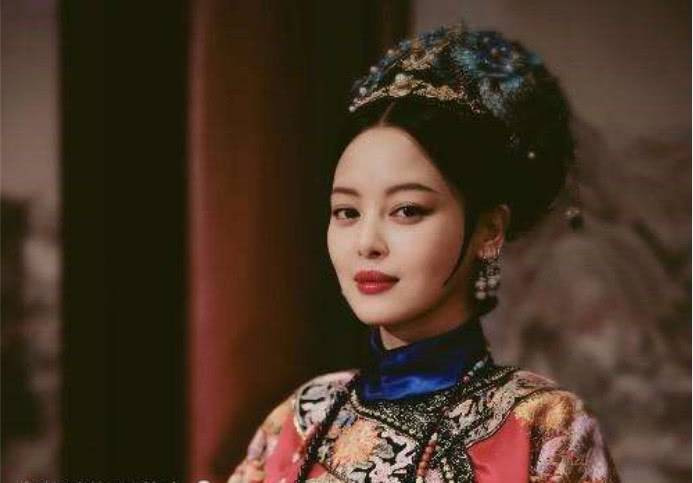 网友辣评陈德容像冷宫疯掉的妃子