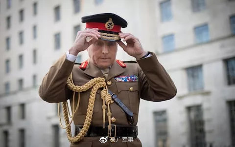 英军最高将领十年来首次访华