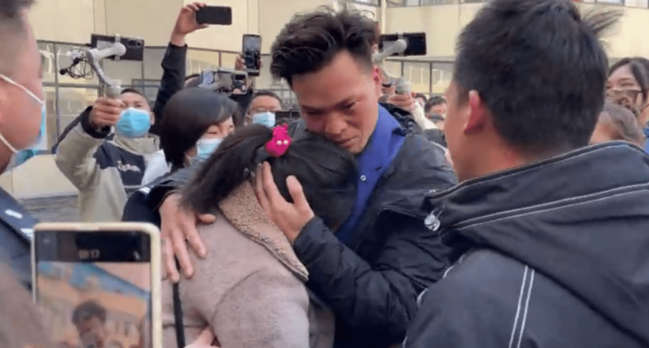 姐姐突然失联 弟弟上门发现姐姐去世