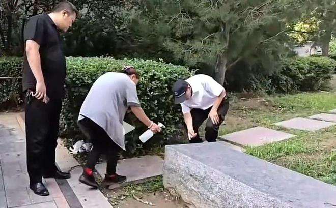 物业回应一女子被“天降道闸”砸中