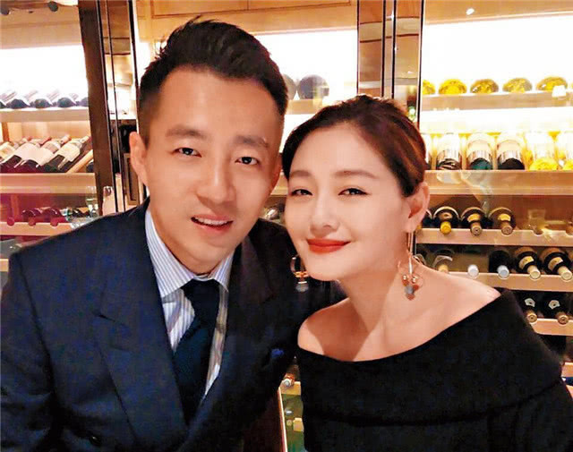 杜淳妻子王灿为“家暴离婚”发声