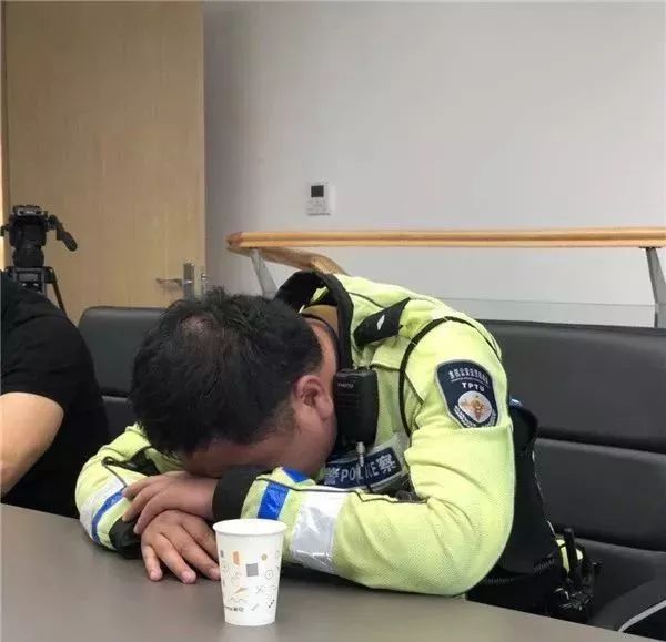 干部借调辅警作为个人专职司机被查