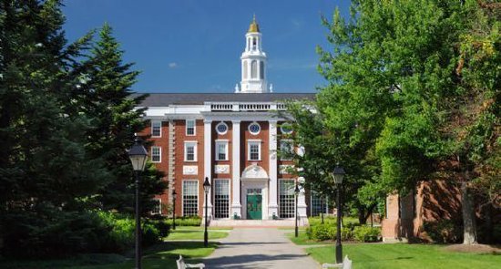 哈佛大学现有外国学生必须转学