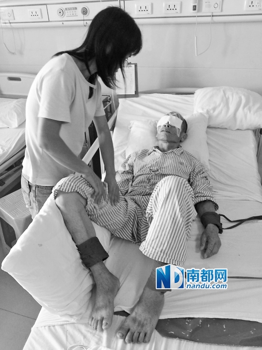 老人在精神病院被挖伤双眼右眼失明