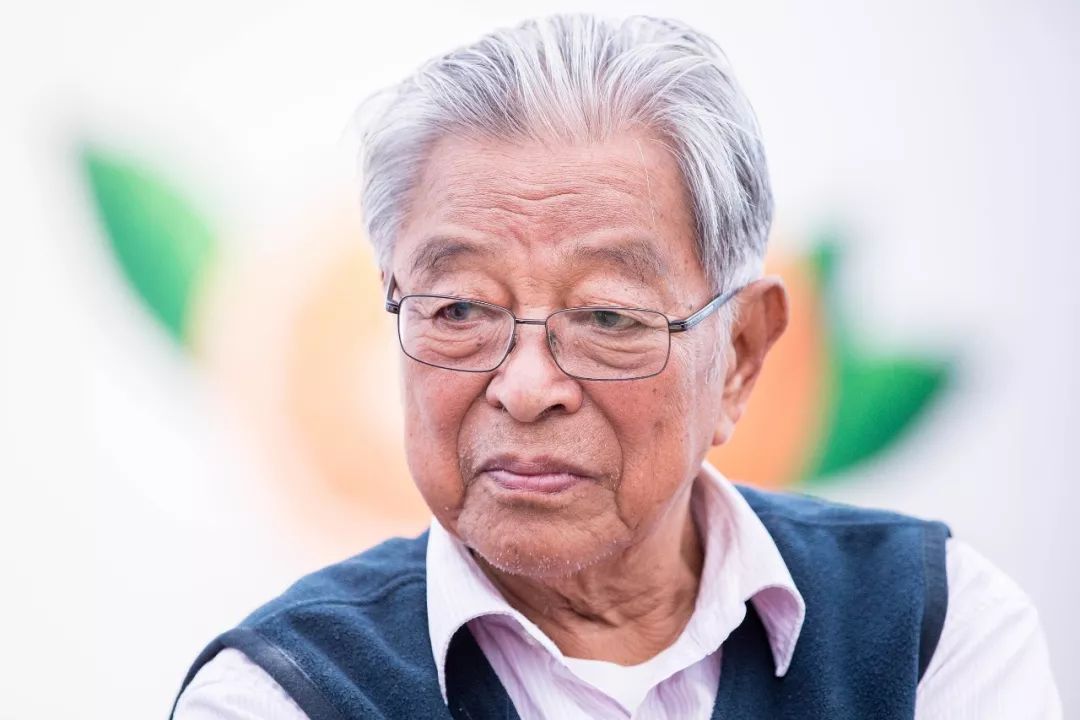 74岁“呼吸机大王”不能退休