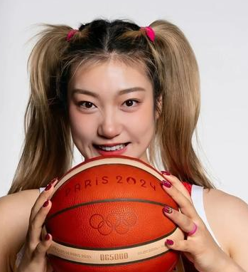 李梦回应缺席亚洲杯