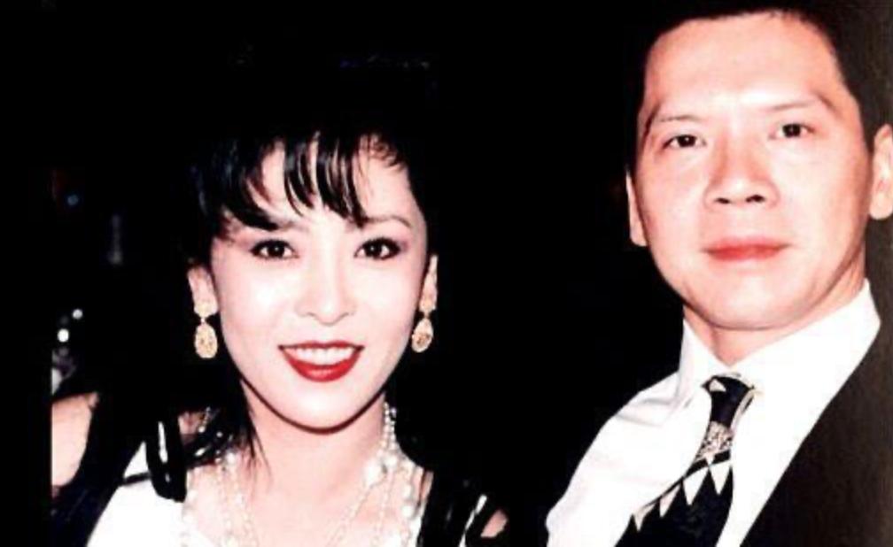 向太回应郭碧婷长得越来越像她